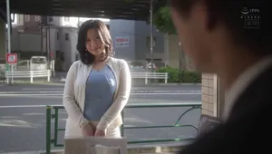 Chồng yêu yếu không làm lên đỉnh, vợ yêu lên mạng tìm trai trẻ phang khỏe