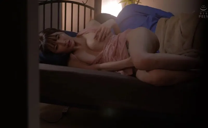 đưa tiền bối say xỉn về nhà, cậu nhân viên may mắn húp được cô vợ tiền bối xinh dâm